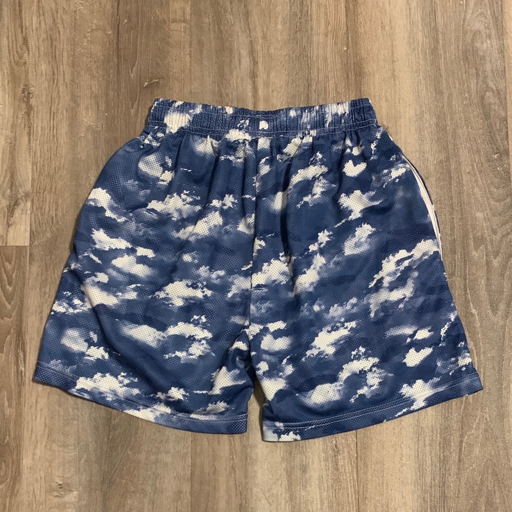 Eric Emanuel Cloud Pattern Athletic Shorts - image 4